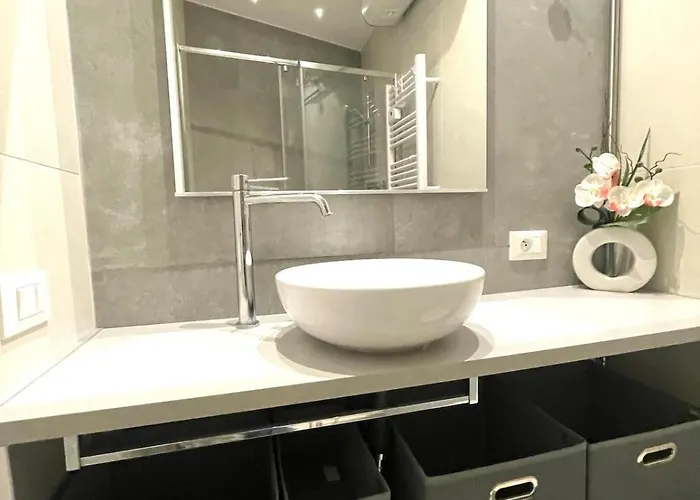 Apartamento Le Cap, Beau Trois Pieces Au Coeur De La Vieille