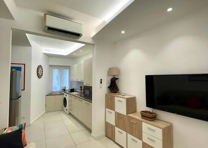 Le Cap, Beau Trois Pieces Au Coeur De La Vieille Apartamento